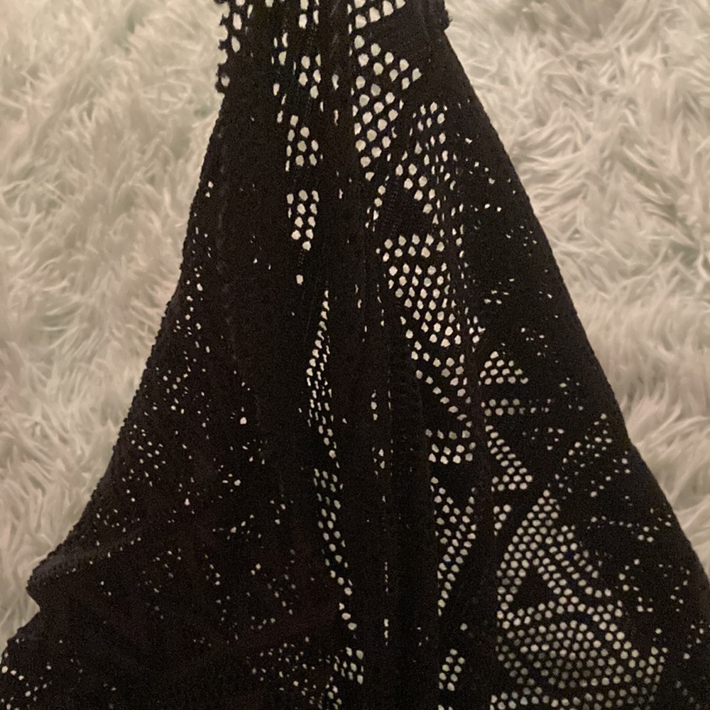 Cute short black mesh skirt - Picture 4 of 4